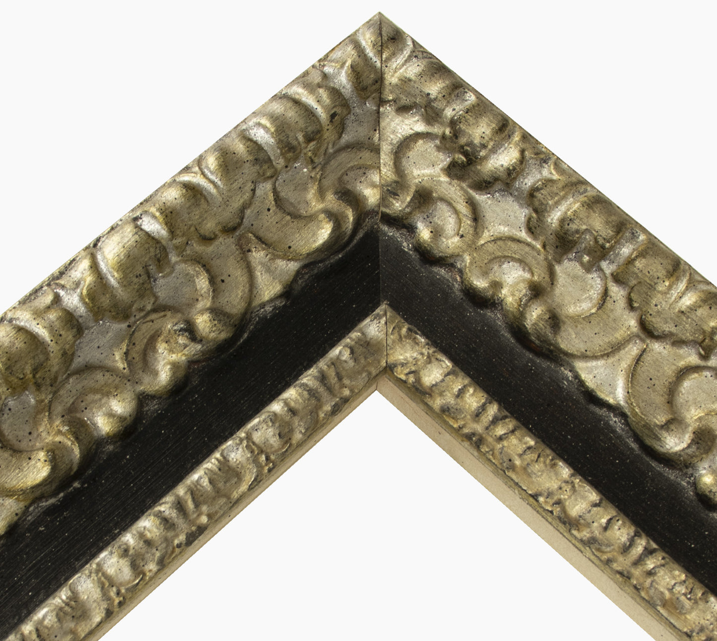 4480.602 silver leaf wooden frame with black groove, profile size 80x50 mm