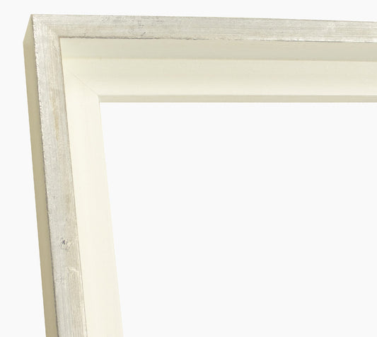 305.7997 cadre en bois blanc et argent mesure de profil 40x35 mm Lombarda cornici S.n.c.